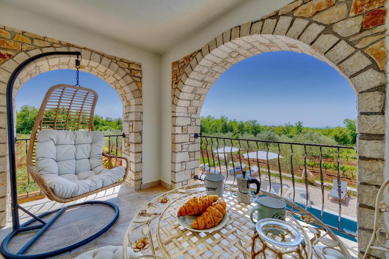 Relax House Surrounded By Olives And Vineyard Villa Stifanići Eksteriør bilde